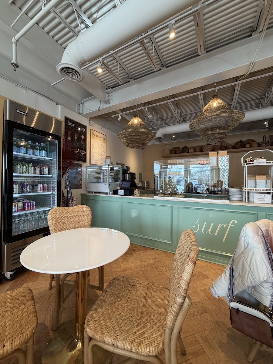 Beaucoup Café Photos 2